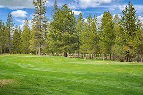 5 Vine Maple 6 Bedroom Home by Redawning