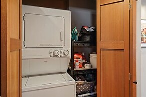 8 Mt Baker Home With Hot Tub by Redawning