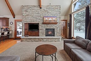 8 Mt Baker Home With Hot Tub by Redawning