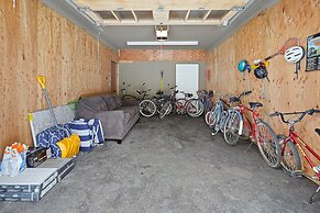 8 Mt Baker Home With Hot Tub by Redawning