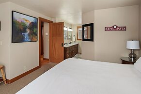 8 Mt Baker Home With Hot Tub by Redawning