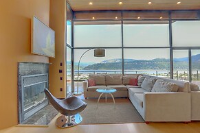 Alizes Modern Home with Views of the Columbia River Gorge by RedAwning