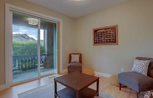 Vantage Point 3 Bedroom Townhouse by RedAwning