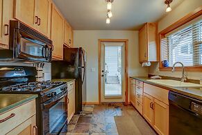 Hutson's Hideaway 1 Bedroom Apts by Redawning