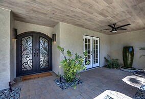 Casa San Marino 3 Bedroom Home by RedAwning