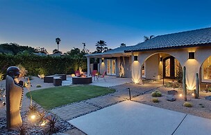 Casa San Marino 3 Bedroom Home by RedAwning