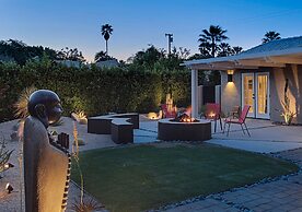 Casa San Marino 3 Bedroom Home by RedAwning