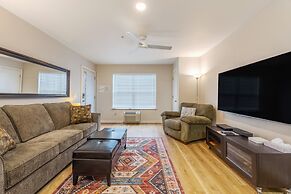 15 Lodge Condo with Hood River Bridge View by RedAwning