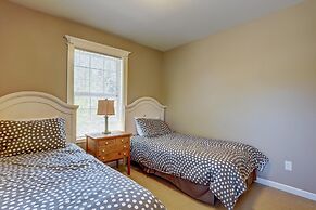 Westside Walkable 3 Bedroom Home by RedAwning