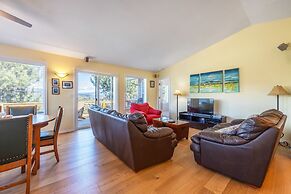 River Ranch 2 Bedroom Home by RedAwning