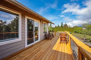 River Ranch 2 Bedroom Home by RedAwning