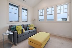 Pet-Friendly Cairn Home features Private Hot Tub and Fire Pit on the B