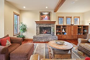 Drake Park 3 Bedroom Home by RedAwning