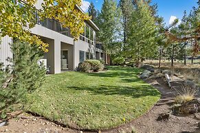 11 Tournament 5 Bedroom Home by RedAwning