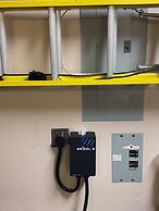 11 Tournament 5 Bedroom Home by RedAwning