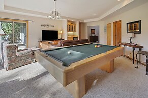 11 Tournament 5 Bedroom Home by RedAwning