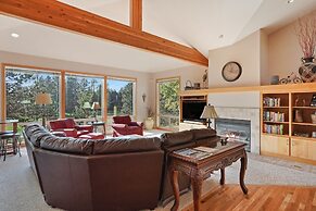 11 Tournament 5 Bedroom Home by RedAwning