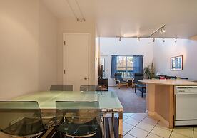 Lodge 27 Roomy Condo with Gear Storage Onsite by RedAwning