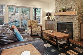 Trails End 5 Bedroom Home by RedAwning