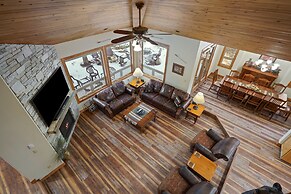 11 Vine Maple 5 Bedroom Home by RedAwning