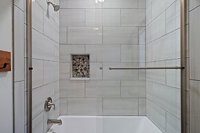 11 Vine Maple 5 Bedroom Home by RedAwning