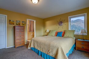 Northern Lights 3 Bedroom Home by RedAwning