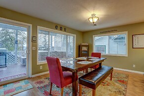 Northern Lights 3 Bedroom Home by RedAwning