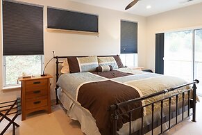 Mountain House 4 Bedroom Home by RedAwning