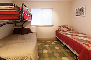 Mountain House 4 Bedroom Home by RedAwning