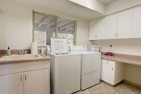 3 Mulligan Home features Hot Tub on Private Deck and Wood-Burning Fire