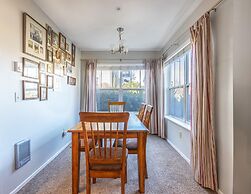 Alley's 22 Condo with Direct Deck Access by RedAwning