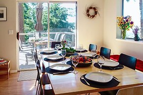 Fir Mountain Escape 4 Bedroom Home by RedAwning