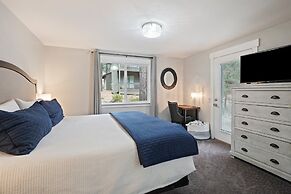 2 Killdeer Home features Private Hot Tub and Bikes to Explore Sunriver