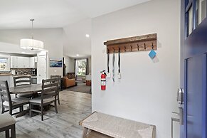 2 Killdeer Home features Private Hot Tub and Bikes to Explore Sunriver