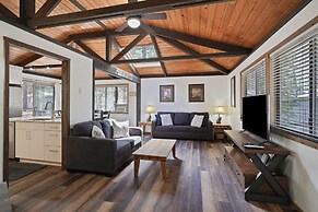 3 Killdeer Lane Pet Friendly Home 3 Minutes Walk from SHARC by RedAwni