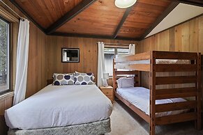 3 Killdeer Lane Pet Friendly Home 3 Minutes Walk from SHARC by RedAwni