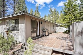 3 Killdeer Lane Pet Friendly Home 3 Minutes Walk from SHARC by RedAwni