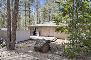 3 Killdeer Lane Pet Friendly Home 3 Minutes Walk from SHARC by RedAwni