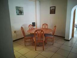 Fourways Boarding Lodge