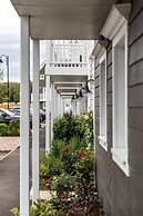 Reading Green Park Village Serviced Apt