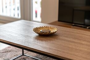 Reading Green Park Village Serviced Apt