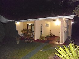 Mama's Villa by Taprobane - Hostel