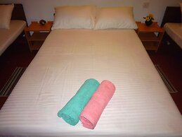 Mama's Villa by Taprobane - Hostel