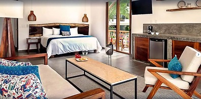 Ysuri Sayulita - Beachfront Hotel