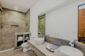 Ysuri Sayulita - Beachfront Hotel