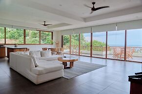 Ysuri Sayulita - Beachfront Hotel