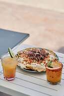 Ysuri Sayulita - Beachfront Hotel