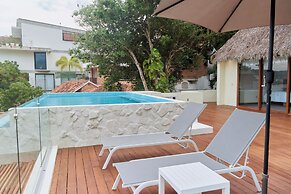 Ysuri Sayulita - Beachfront Hotel