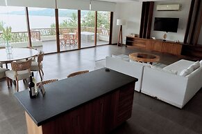 Ysuri Sayulita - Beachfront Hotel