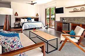 Ysuri Sayulita - Beachfront Hotel